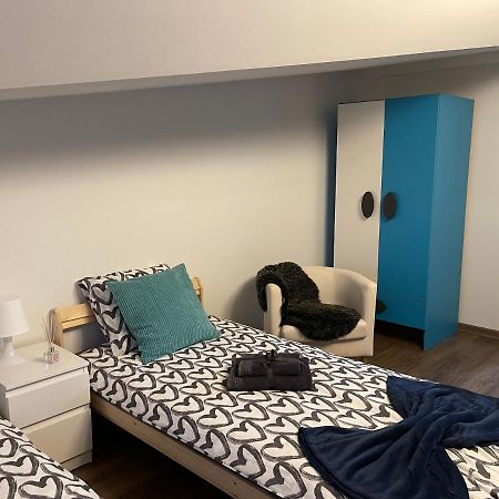 Apartament Rodzinny Ostrowiec Sw Ostrowiec Świętokrzyski Exteriör bild