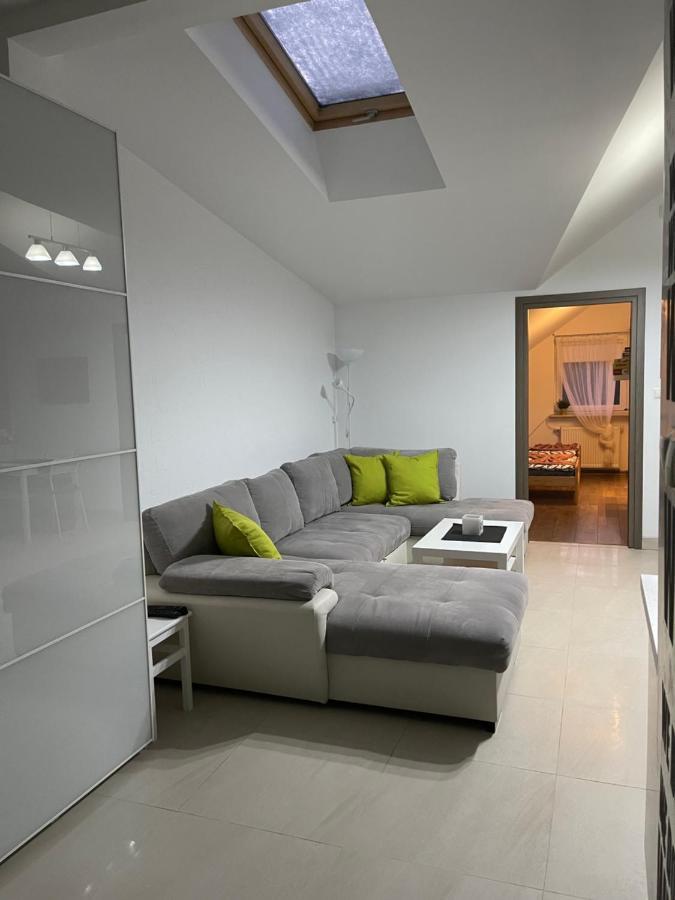 Apartament Rodzinny Ostrowiec Sw Ostrowiec Świętokrzyski Exteriör bild